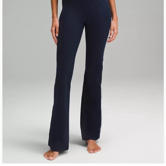 lululemon athletica Pants - NWT Lululemon SHR groove pants size 8